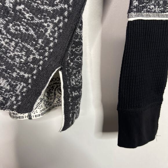 Free People S Black Gray Motif Mixed Print Thermal Pullover Sweater Crew Neck - Picture 7 of 11